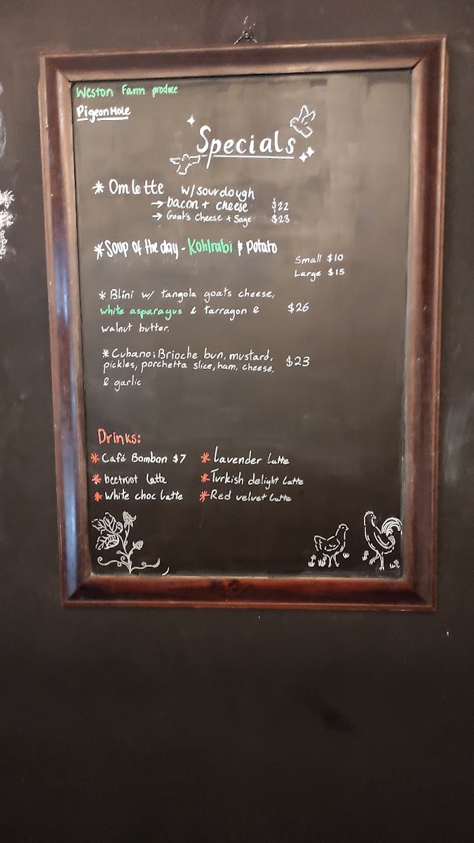 Menu Pigeon Hole-3